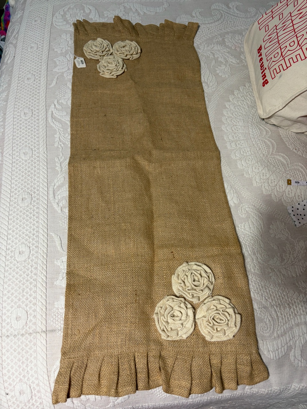 NWT The Country House Collection Burlap Table Runner with Cream Floral Accents